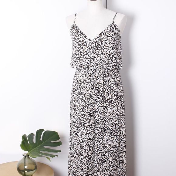 NWT Show Me Your Mumu Sleeveless Maxi Jumpsuit Leopard Print Small - Picture 3 of 10